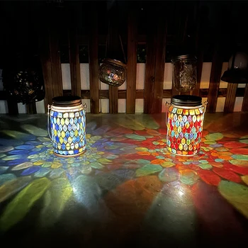 Солнечные радужные проекционные огни Ретро-фонари Стеклянные солнечные фонари Mason Jar Наружные водонепроницаемые Подвесные Ландшафтные садовые фонари