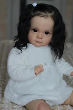 NPK 60 СМ Кукла Bebe Возрожденный Малыш Мэгги с Черными Отросшими Волосами Мягкая На Ощупь 3D Кожа с Видимыми Венами Высококачественная Художественная Кукла