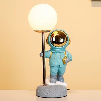 Настольный светильник Spaceman Moon из смолы, прикроватный светильник для астронавта, USB-разъем, украшения для освещения, подарки для детей, домашний декор для автомобиля, Офисный стол